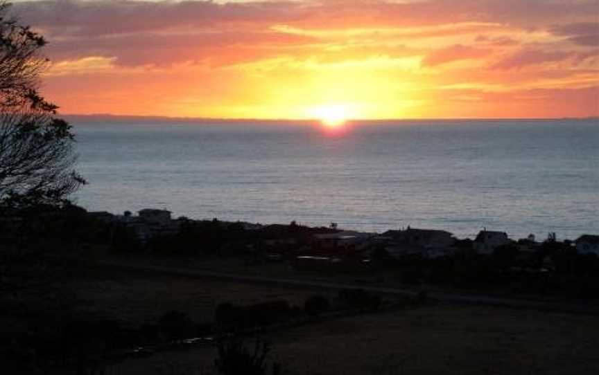 Sol y Mar, Puketapu, New Zealand