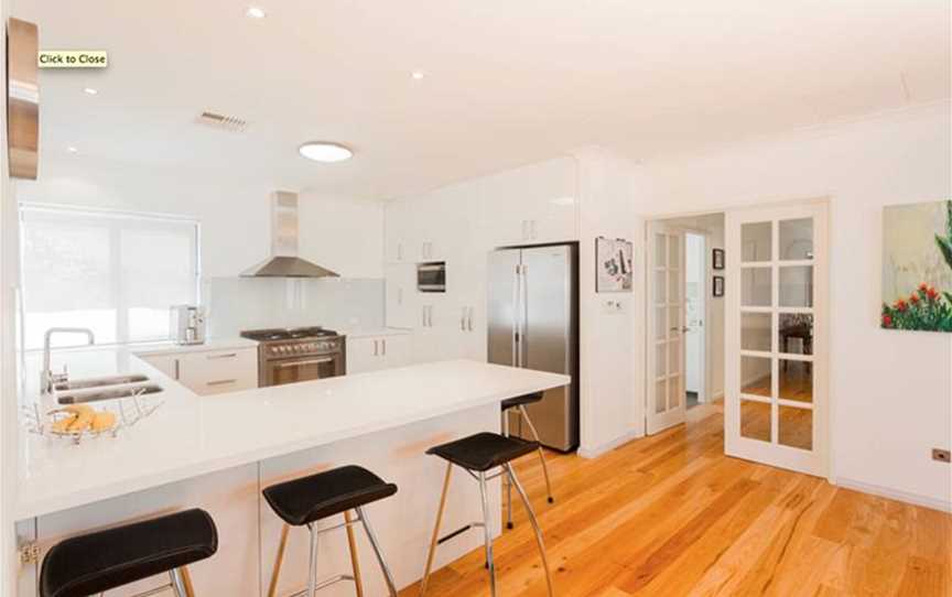 M&M Cabinets, Architects, Builders & Designers in Bayswater