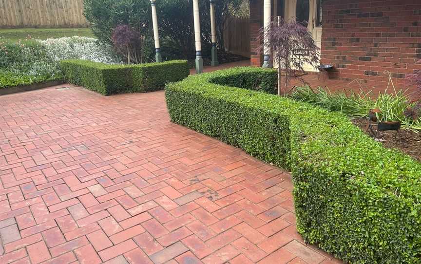 Green Touch Garden & Lawn Services, Architects, Builders & Designers in Leongatha