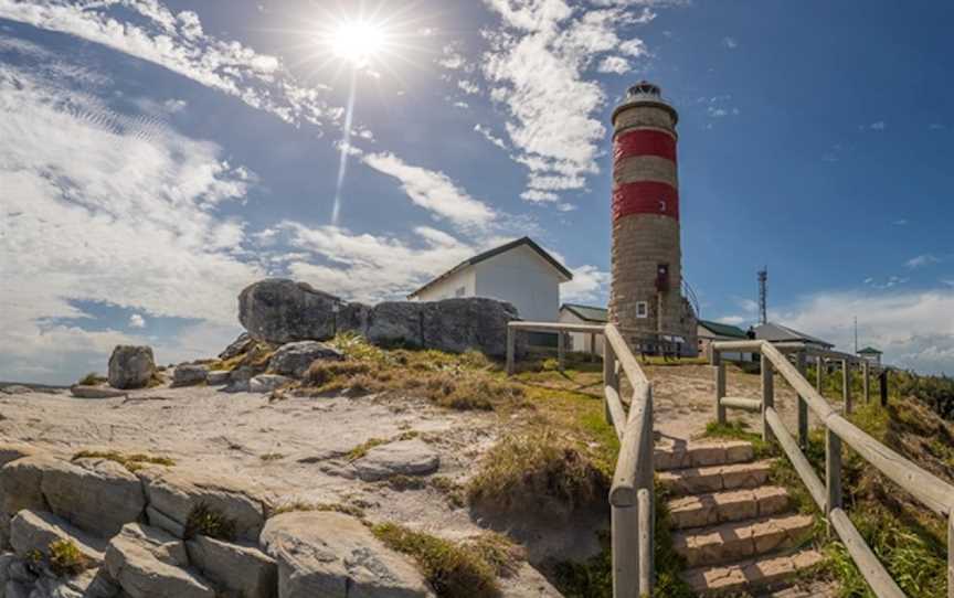 Cape Moreton Lighthouse, Tourist attractions in Moreton Island-Suburb