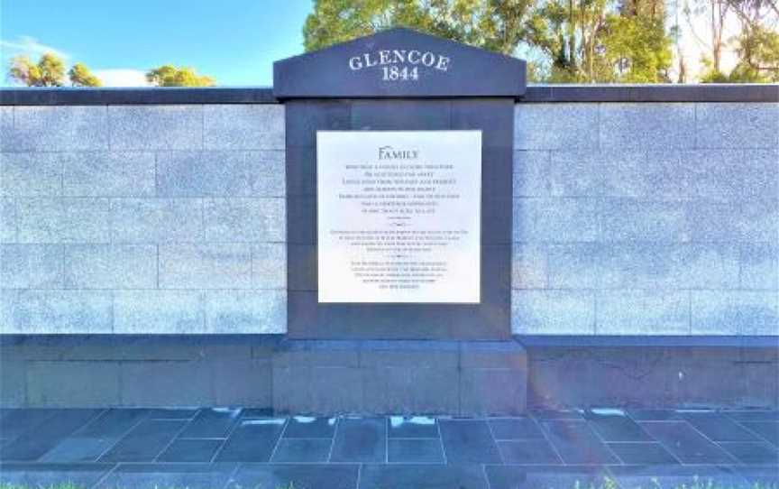 Glencoe Memorial Wall, Attractions in Glencoe