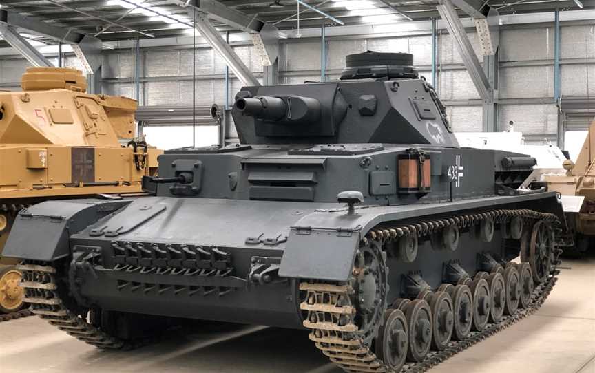 The Australian Armour And Artillery Museum, Attractions in Smithfield