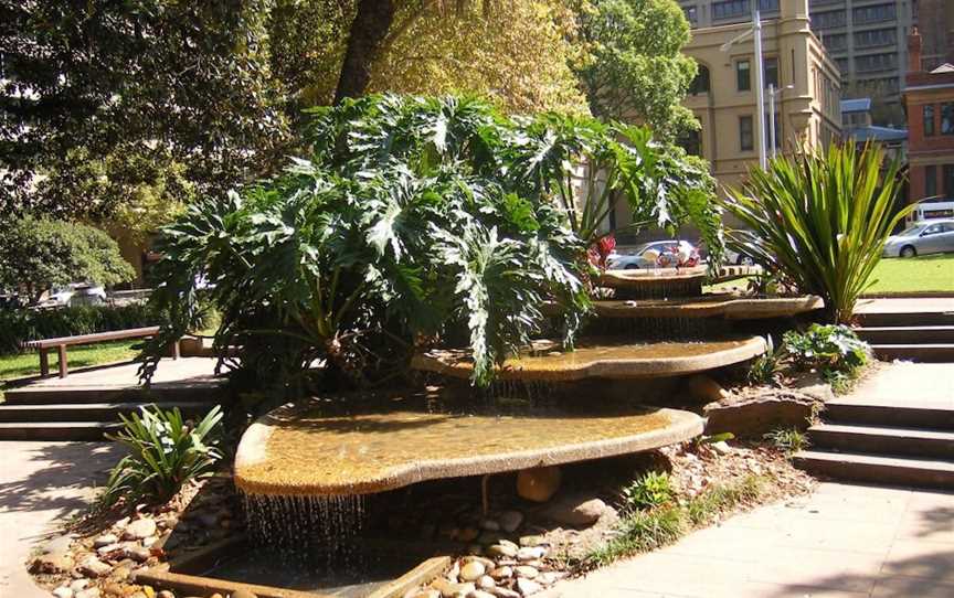 Busby's Bore Fountain, Attractions in Sydney CBD