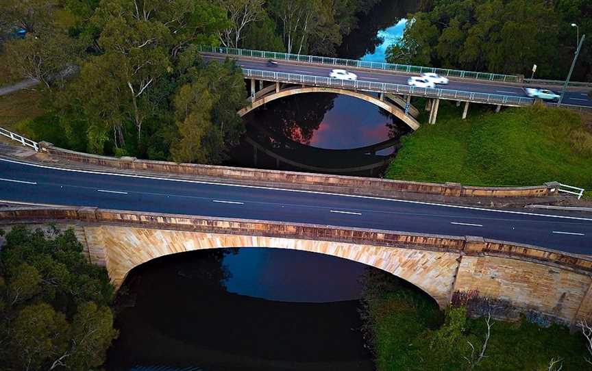 Historic Landsdowne Bridge, Tourist attractions in Lansvale