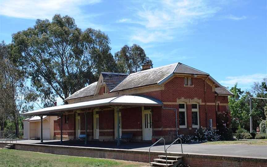 Yea Railway Station, Attractions in Yea