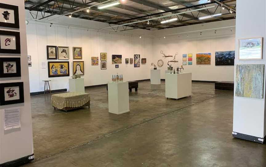 Project Contemporary Artspace, Attractions in Wollongong