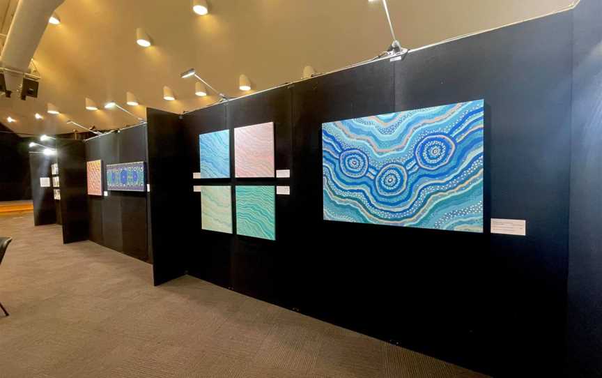 Salt Water Murris Quandamooka Aboriginal Art Gallery, Dunwich, QLD