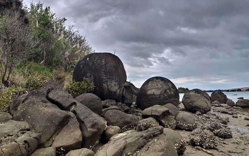 Koutu Boulders, Opononi, New Zealand