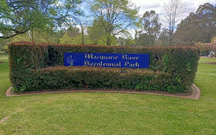 Macquarie River Bicentennial Park, Bathurst, NSW