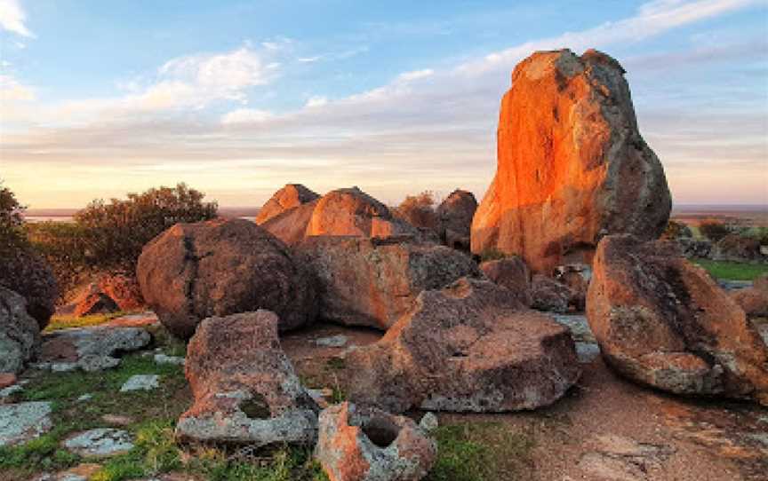 Tcharkuldu Rock Recreation Reserve, Minnipa, SA