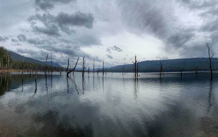 Lake Rowallan, Liena, TAS