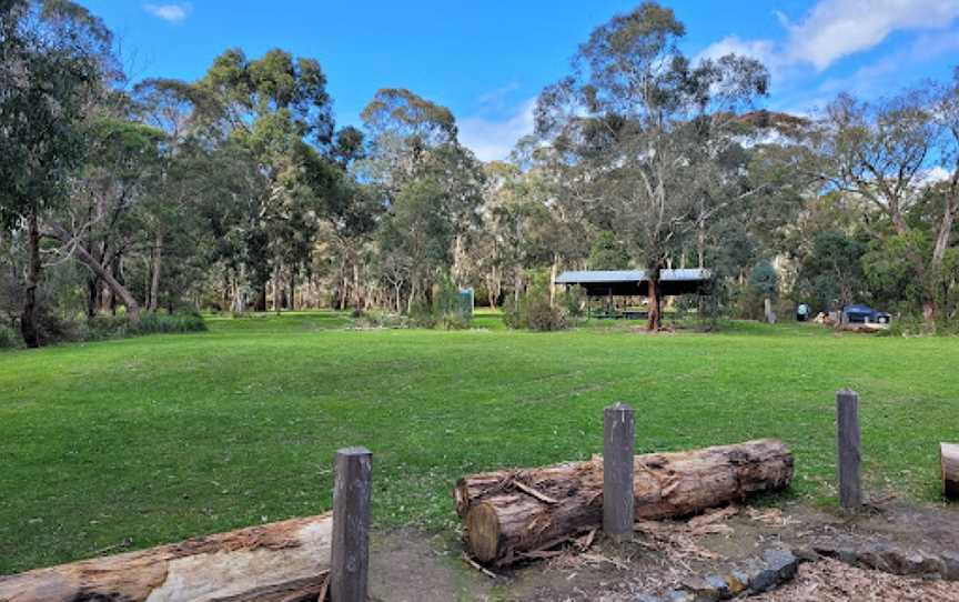 Churchill National Park, Rowville, VIC