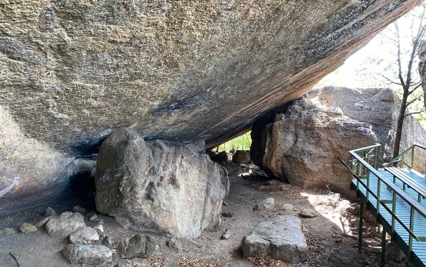 Anbangbang Rock Shelter, Kakadu, NT