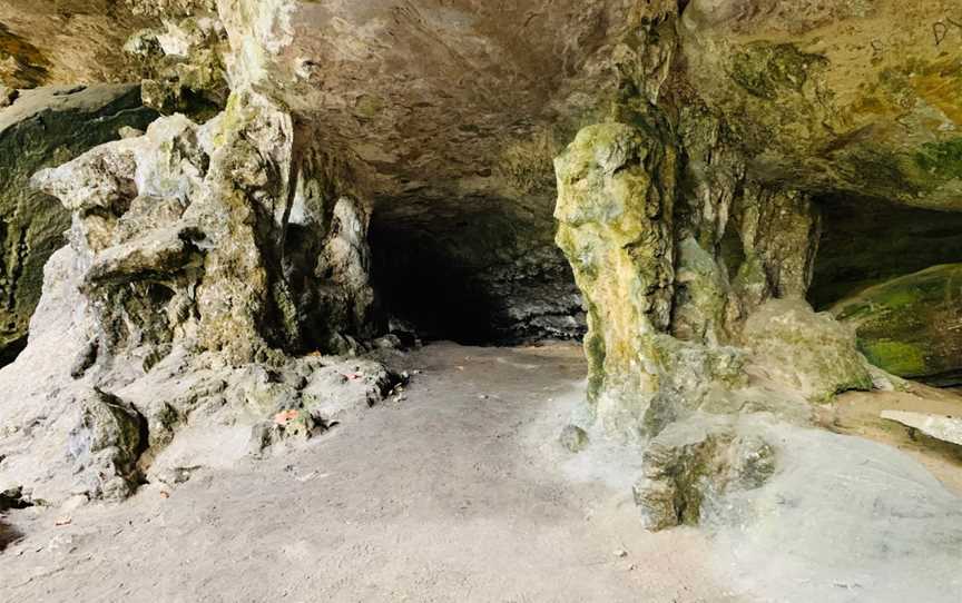 Limestone Caves, Ashford, NSW