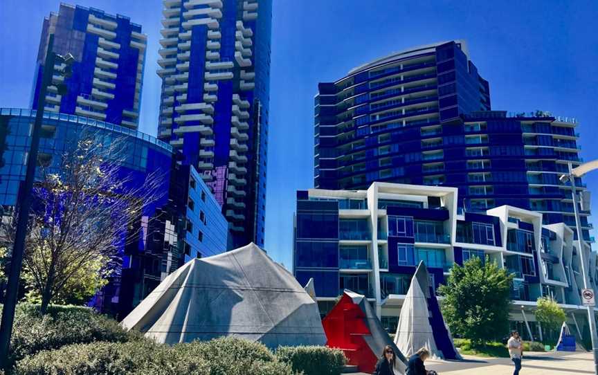 Monument Park, Docklands, VIC