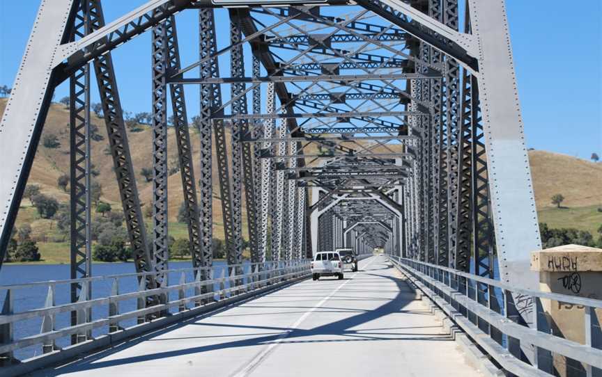 Bethanga Bridge, Lake Hume Village, NSW