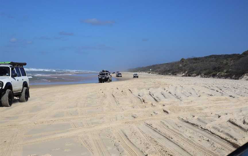 75 Mile Beach, Fraser Island, QLD