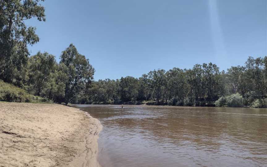 Riverside:  Wagga Beach, Wagga Wagga, NSW