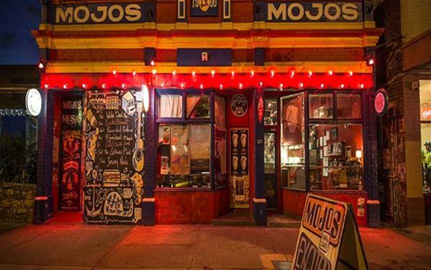 Mojo's Bar, Food & Drink in North Fremantle