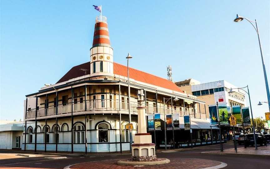 Freemasons Hotel, Food & Drink in Geraldton - Suburb