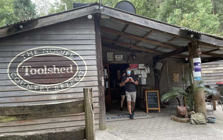 Toolshed Bar, Bistro & Cabins, Noojee, VIC