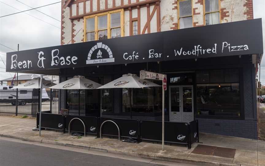 Bean & Base Cafe Bar Woodfired Pizza, Rippleside, VIC