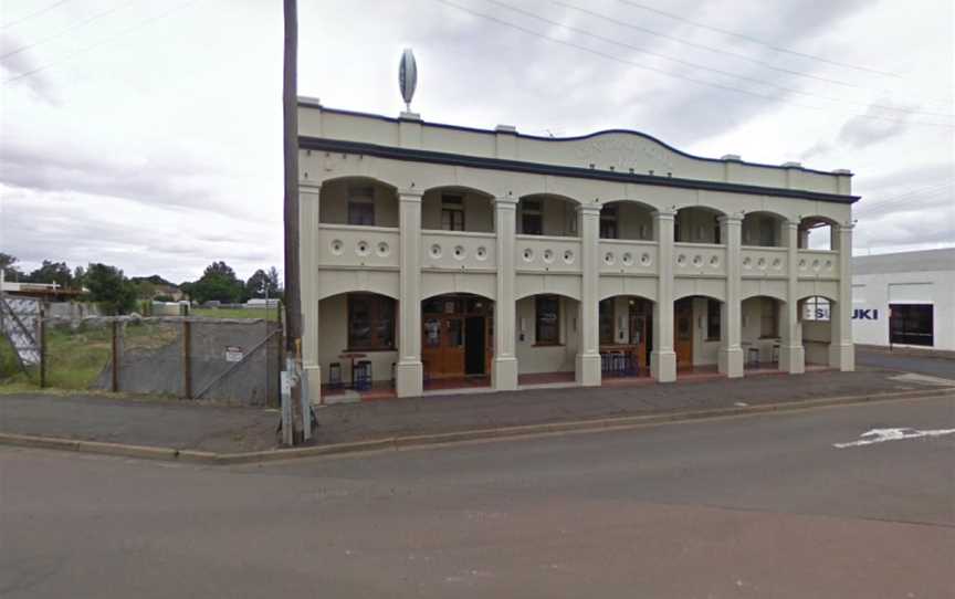 The Central Bar & Kitchen, Singleton, NSW