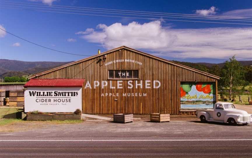 Willie Smith's Apple Shed, Grove, TAS