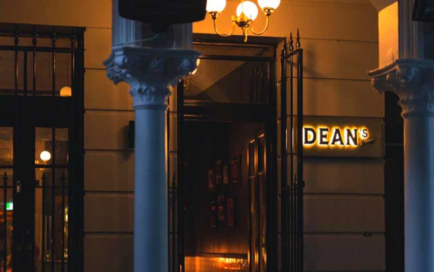 Dean's Lounge, Potts Point, NSW