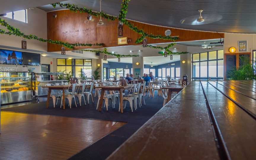 Breakwater Bar and Restaurant, Mackay Harbour, QLD
