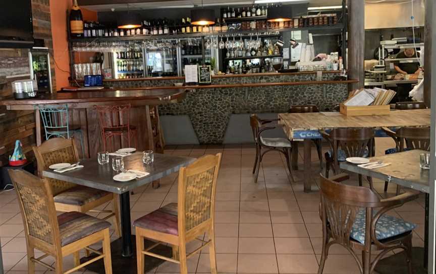 Coco Mojo Bar & Grill, Clifton Beach, QLD
