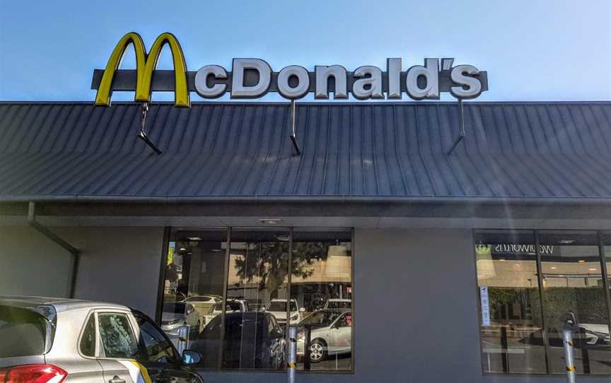 McDonald's Minto, Minto, NSW
