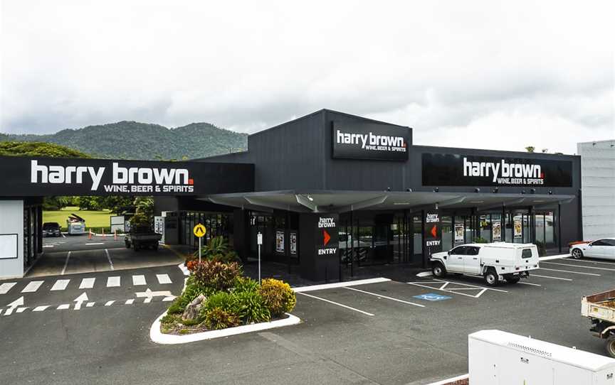 Harry Brown - Reef Gateway Hotel, Cannonvale, QLD