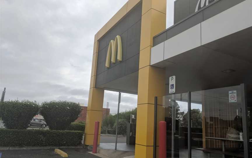 McDonald's, Newcomb, VIC