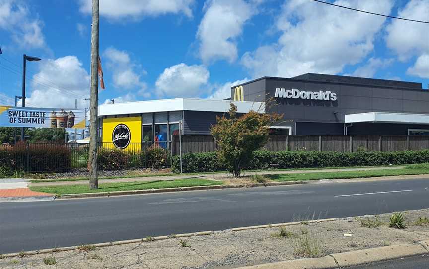 McDonald's Harristown, Harristown, QLD