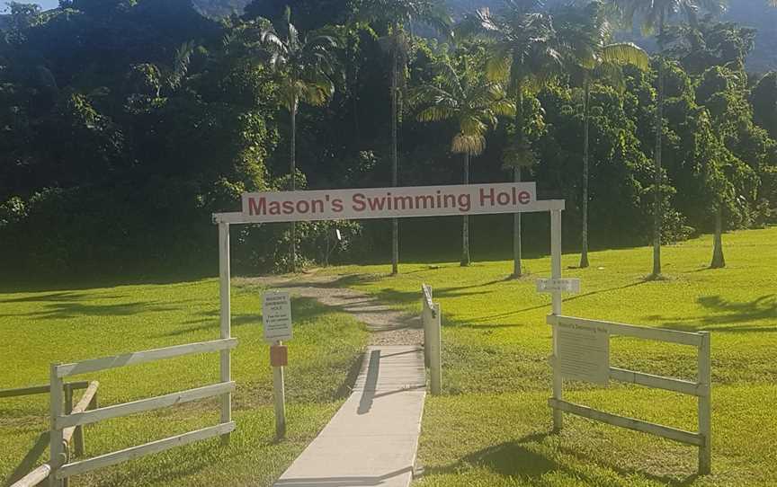 Masons Café, Cape Tribulation, QLD