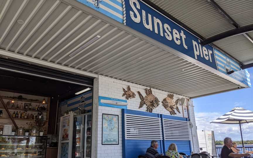 Sunset Pier Cafe, Bellara, QLD