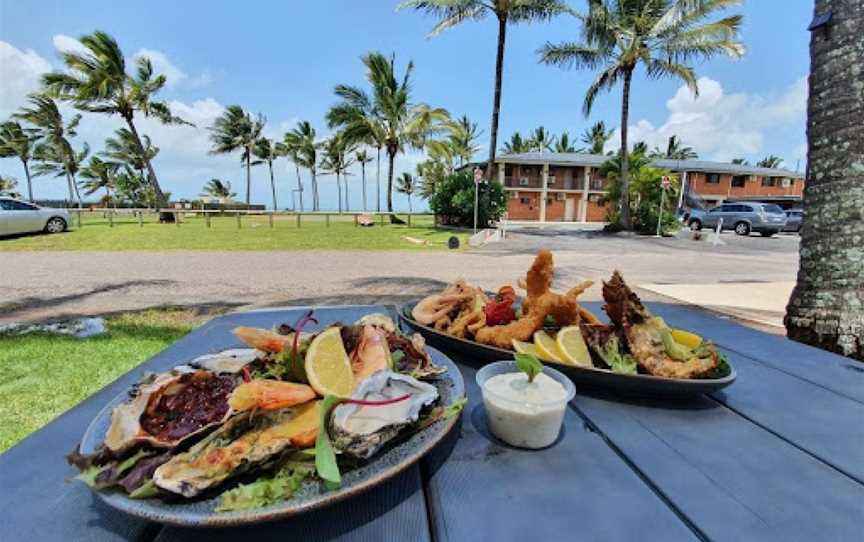 Palms Restaurant @ Sarina Beach, Sarina Beach, QLD