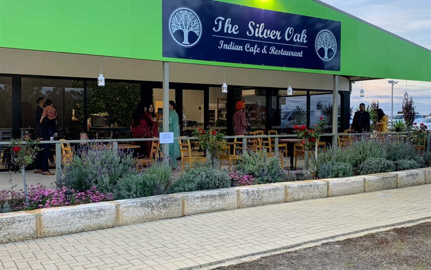 The Silver Oak Cafe and Restaurant, Herne Hill, WA