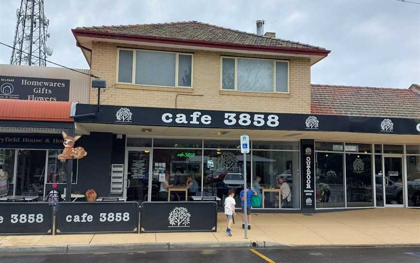 Cafe 3858, Heyfield, VIC