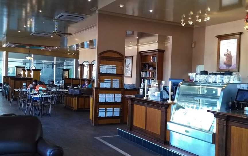 Dôme Café, Newman, WA