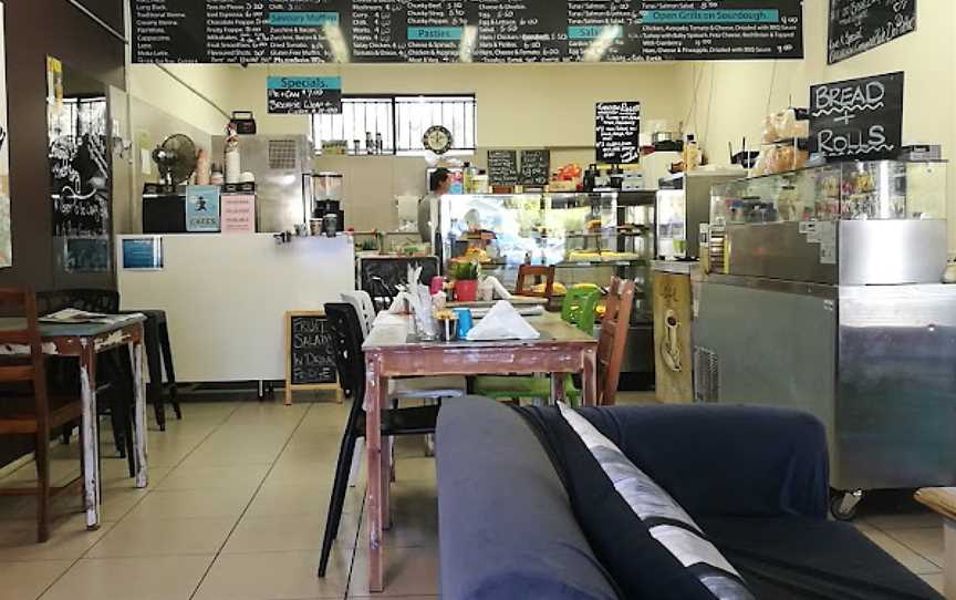 Lana's Cafe, Berkeley Vale, NSW