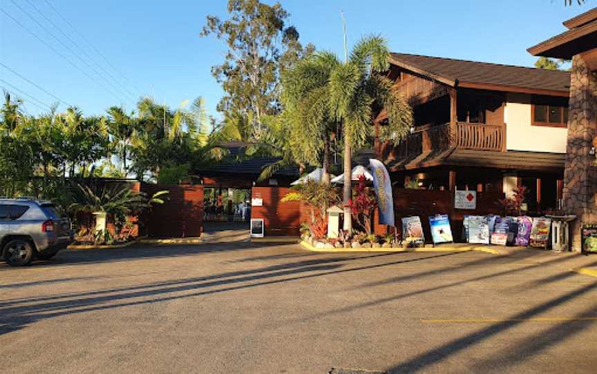 Shibby's fish and chippery, Cannonvale, QLD