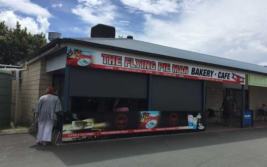 The Flying Pie Man Bakery Cafe, Jacobs Well, QLD