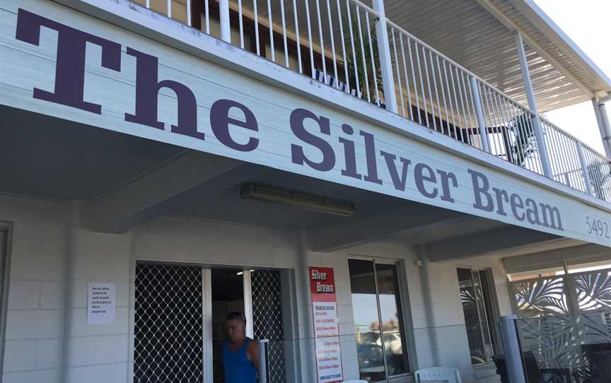 The Silver Bream, Golden Beach, QLD