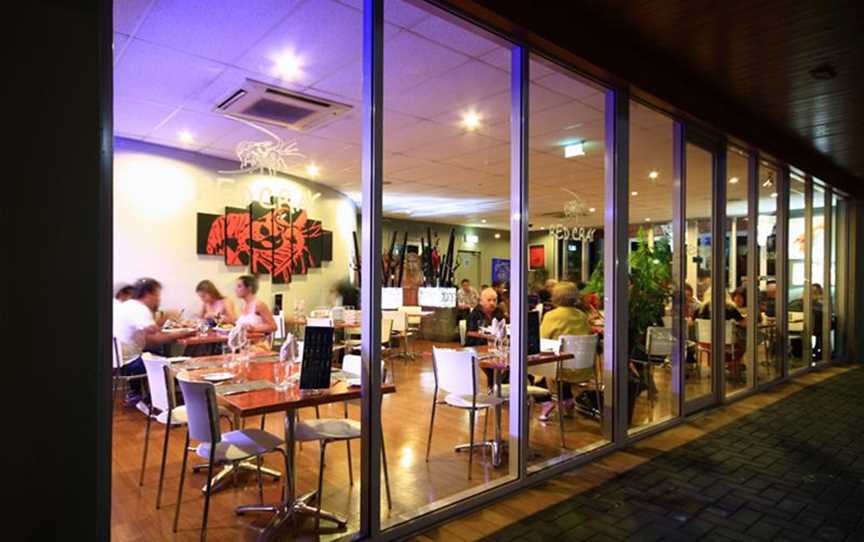 The Cray Seafood and Grill Restaurant, Food & Drink in Belmont