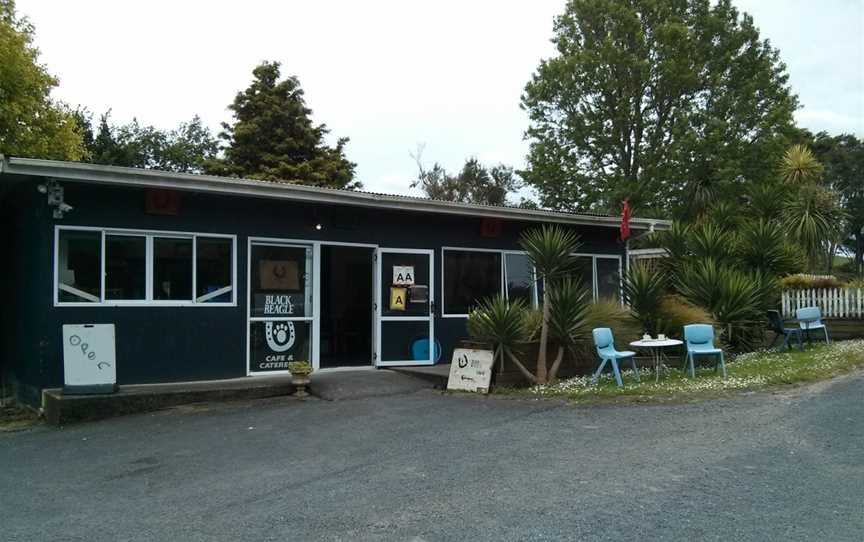 Black Beagle Cafe, Waitakaruru, New Zealand