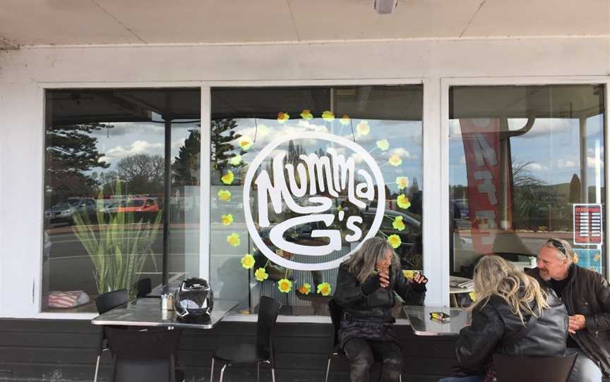 Mumma G's cafe and bakehouse, Waipawa, New Zealand
