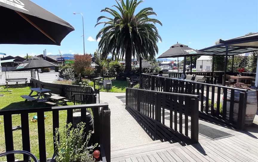 Phoenix Cafe and Bar, Renwick, New Zealand