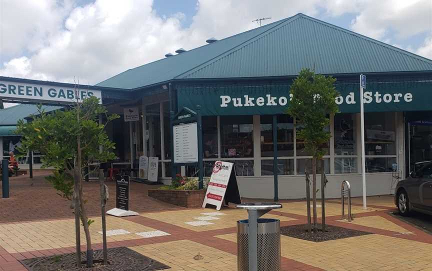 Pukeko's Food Store, Mairangi Bay, New Zealand